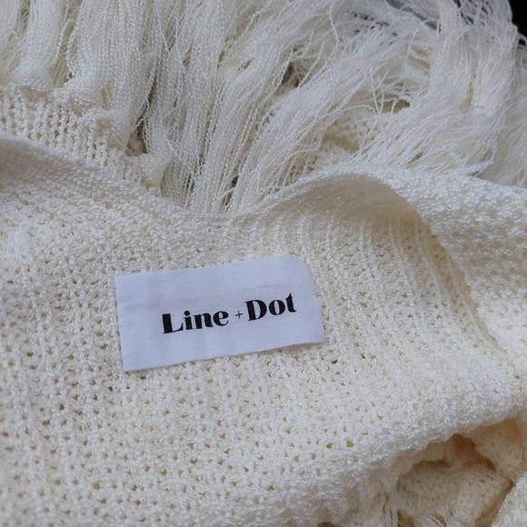 Line & Dot Cream Deep V-Neck Anemoi Fringe Sweater Tank Top NWT Medium - Picture 4 of 5